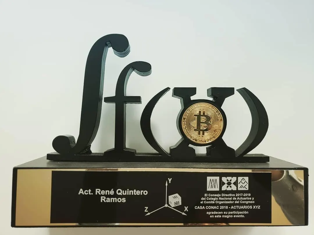 Reconocimiento del Colegio Nacional de Actuarios a René Quintero, CASA CONAC 2018